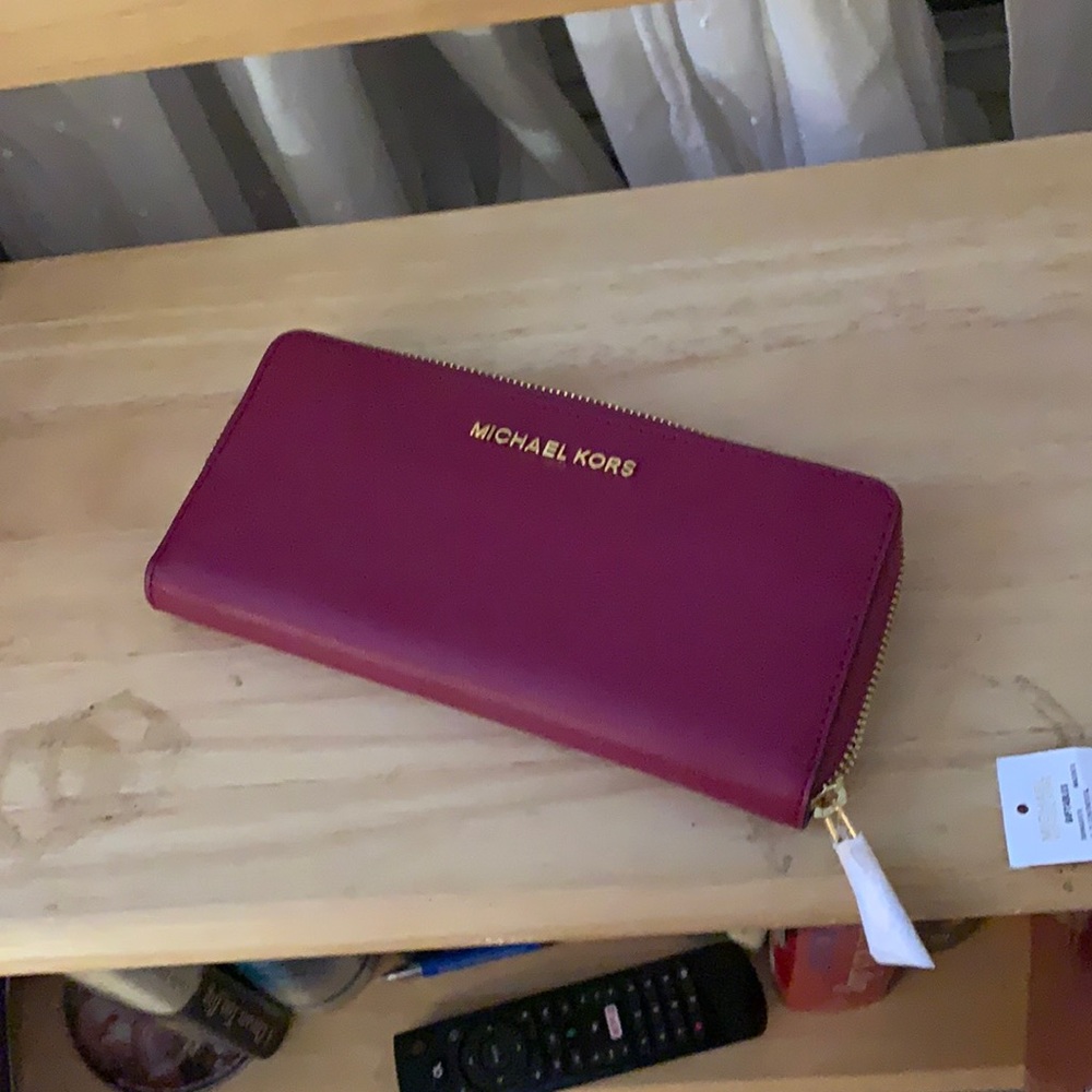MICHAEL KORS WALLET